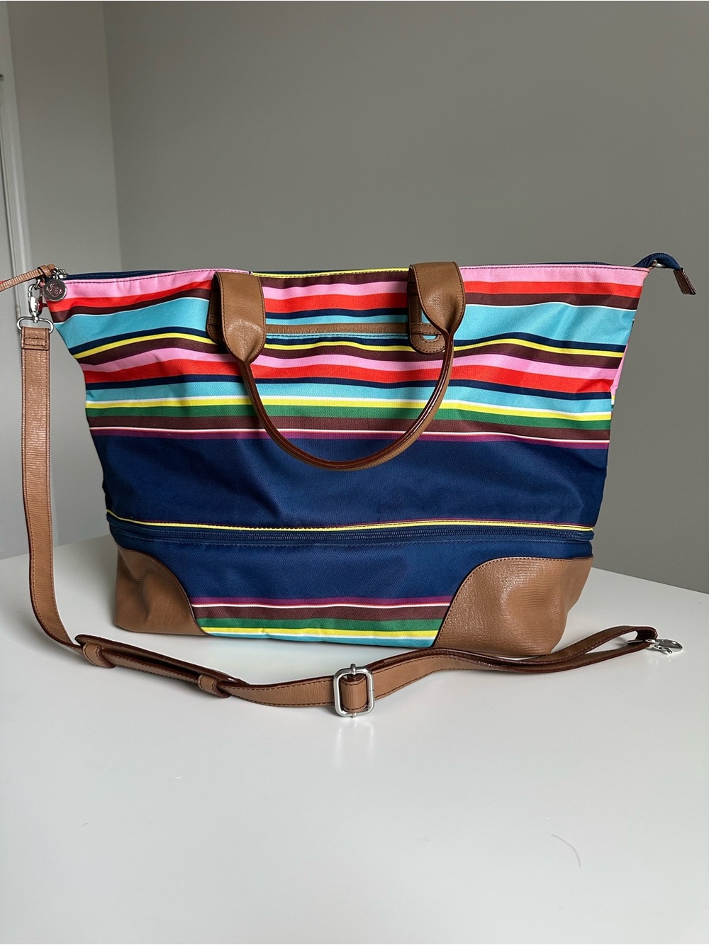 Stella & Dot “Let’s Get Carried Away” Large Weekender Tote | Strped | Travel Bag - Picture 16 of 16